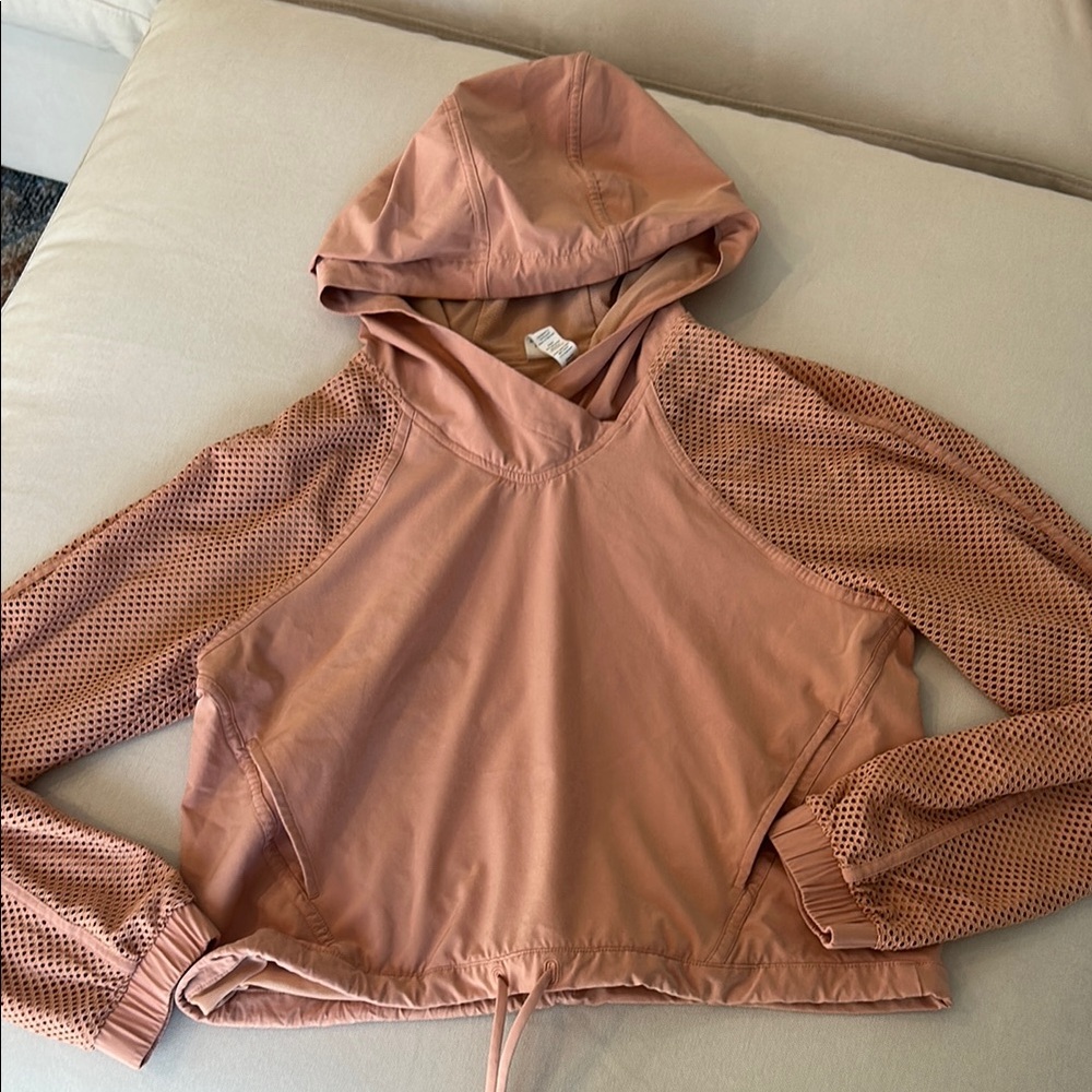 Lululemon Mesh Sleeve Hooded Jacket